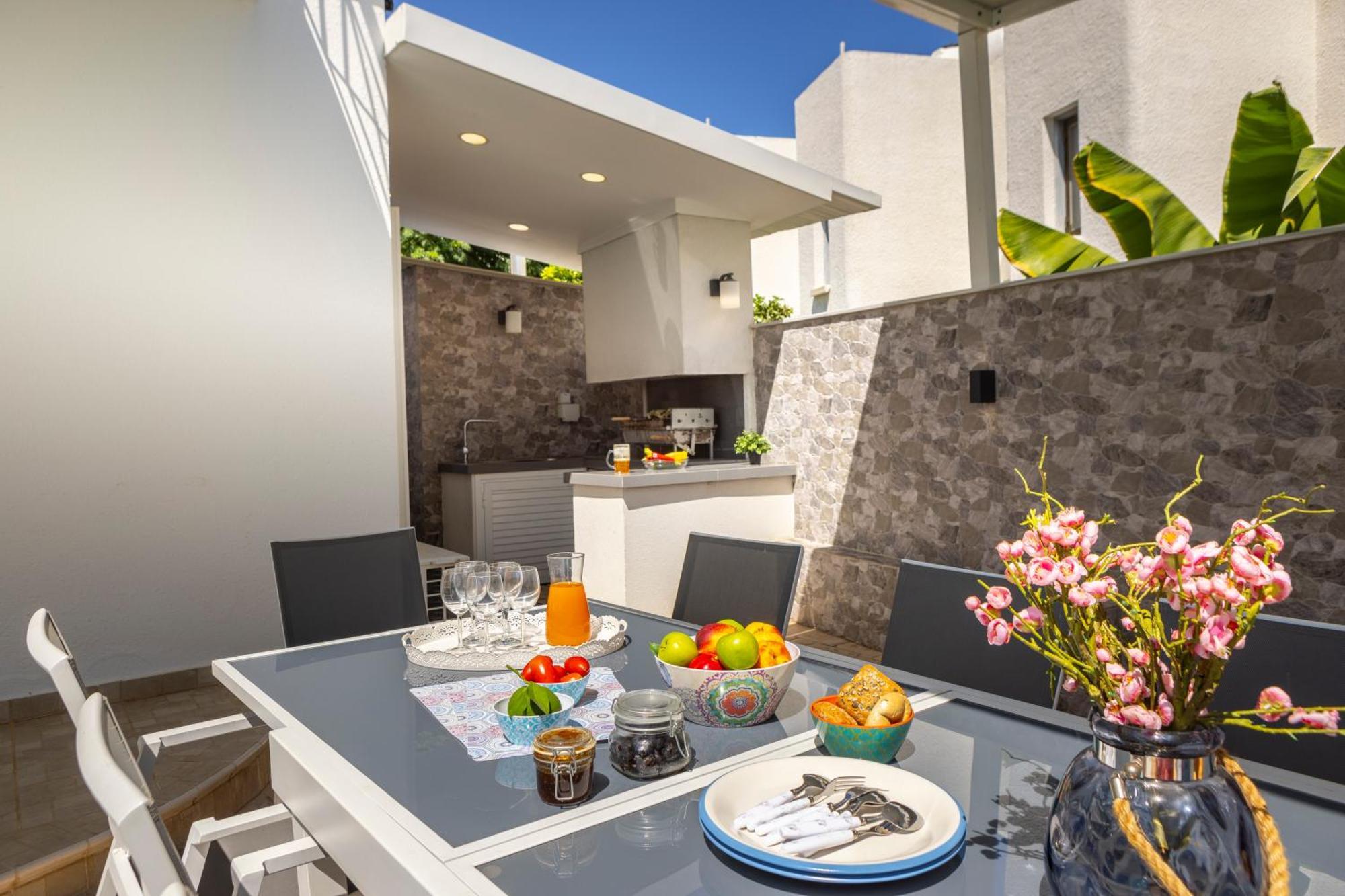 Accomoteleia Crystal Lagoon Villa Protaras Esterno foto